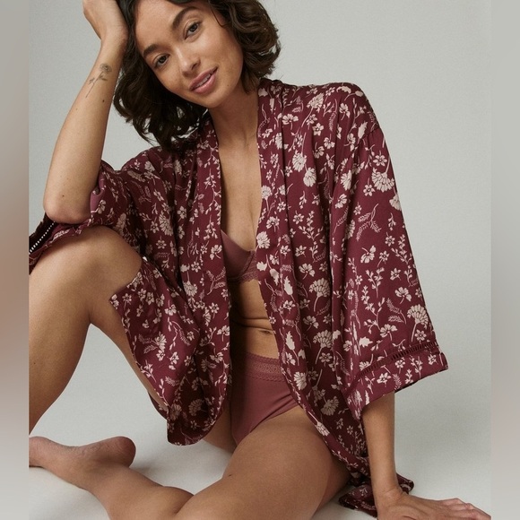 Lucky Brand Floral Bloom Robe Size S NWT - Picture 3 of 8